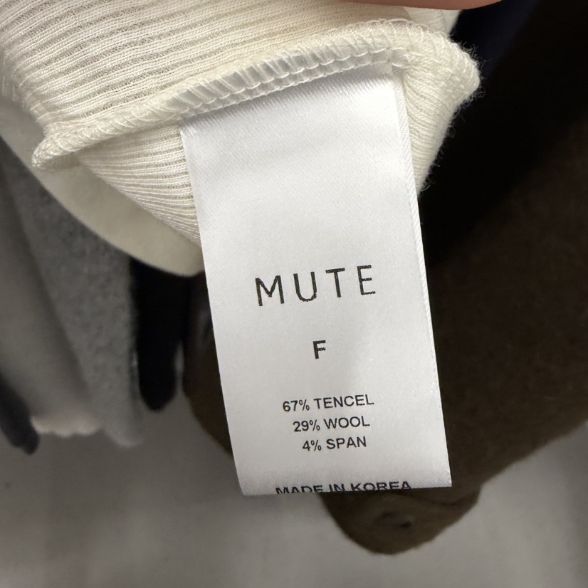 MUTE-P東大門㊣直郵女士新款休閑熱賣人氣25秋冬推薦長袖T恤MUTE長袖T恤