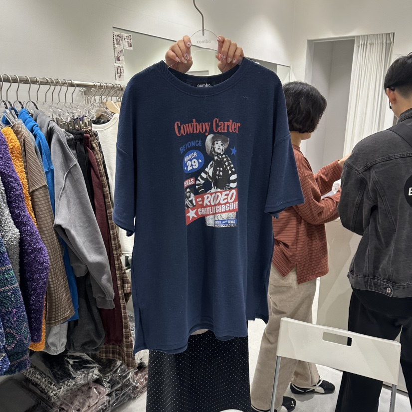 COMBO韓國代購㊣女士新款推薦休閑人氣熱賣25秋冬真品時尚T恤COM_BOT恤