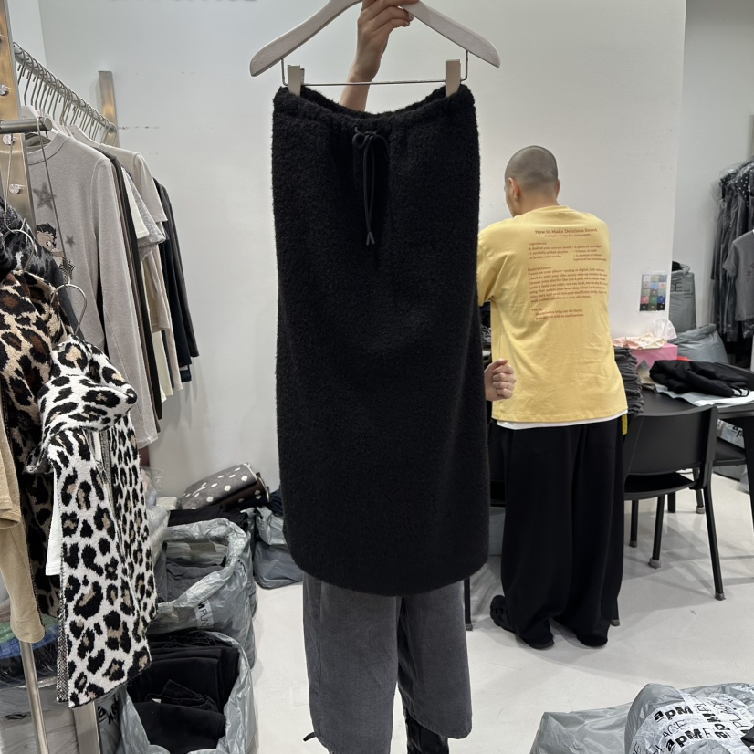 VISUAL SPACE韓國代購㊣女士新品熱賣時尚休閑推薦真品長裙VISUAL SPACE長裙圖色2