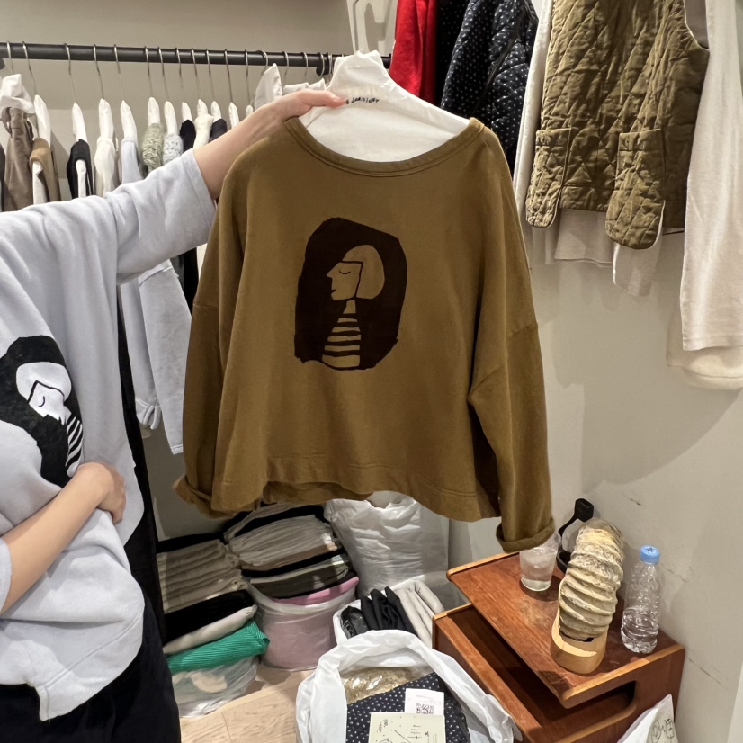 LE JARDINET東大門㊣實拍女裝新款推薦熱賣25秋冬長袖T恤加絨LE JARDINET長袖T恤圖色3