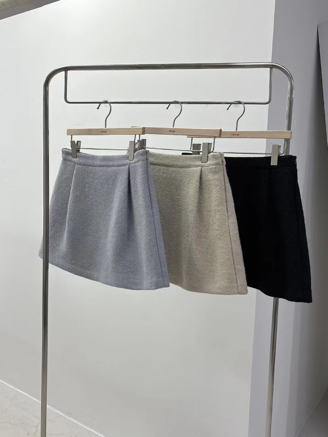 MELLOUNGE-멜라운지-T東大門㊣代購女裝新品人氣推薦短裙MELLOUNGE-T短裙