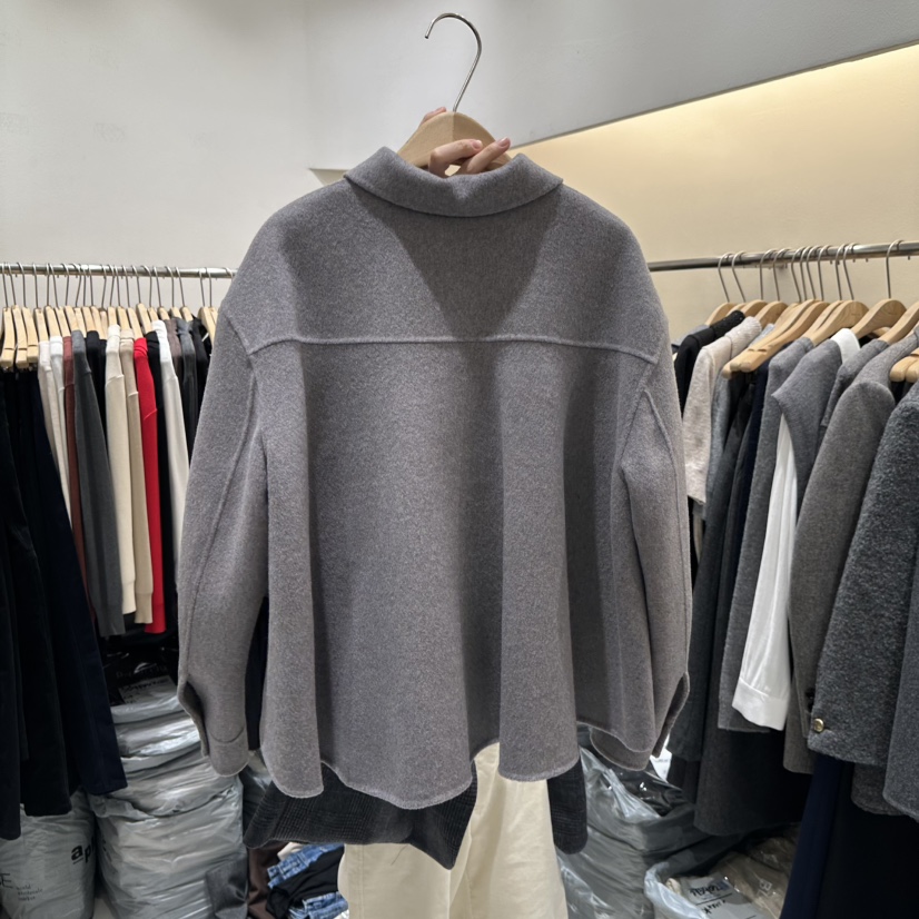 BLUEI-D東大門㊣代購女裝新品25秋冬熱賣職業人氣短款大衣Blue i-d短款大衣