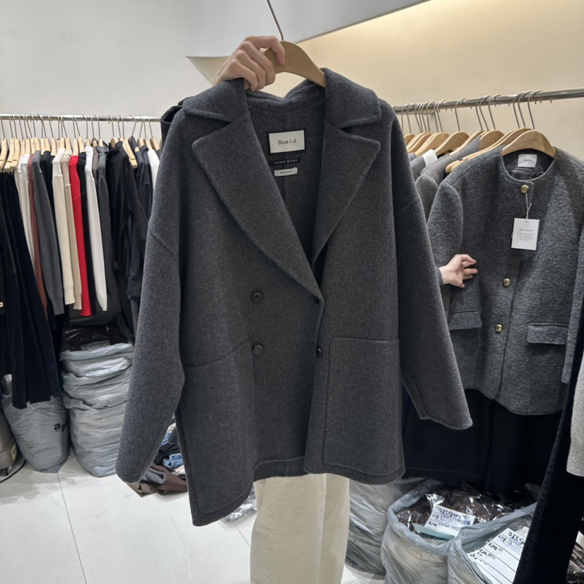 BLUEI-D東大門㊣代購女裝新款真品人氣時尚推薦休閑短款大衣Blue i-d短款大衣圖色2