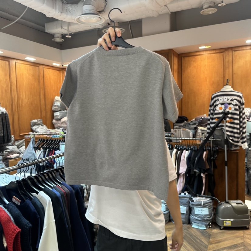 GARMENT-P韓國直郵㊣女裝新款推薦25秋冬休閑人氣職業熱賣T恤GARMENTT恤