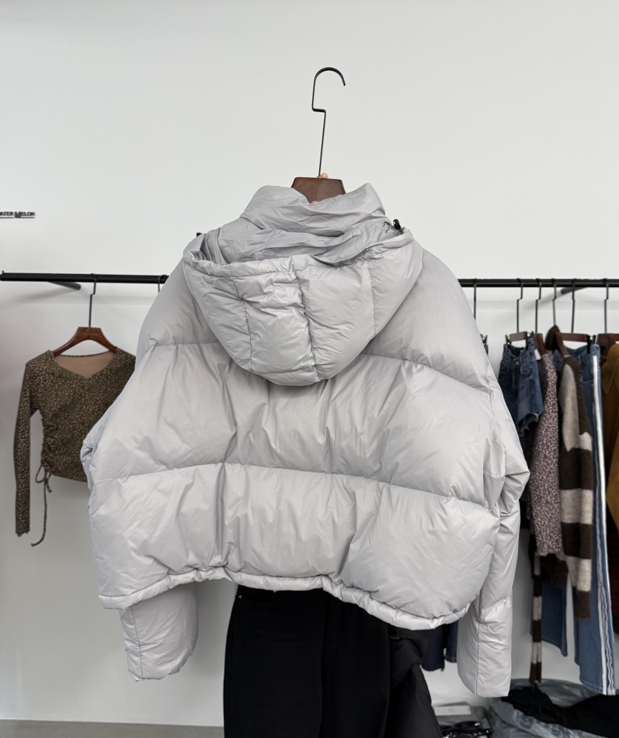 WATERMELON東大門㊣代購女裝新品推薦人氣熱賣休閑短款羽絨服WATER MELON短款羽絨服