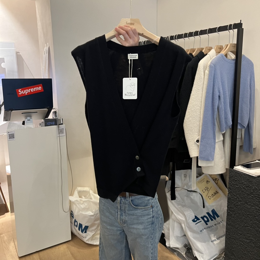 LA MAGIE FEMME東大門㊣直郵女士新品時尚人氣熱賣真品馬甲Lamagie Femme馬甲圖色3