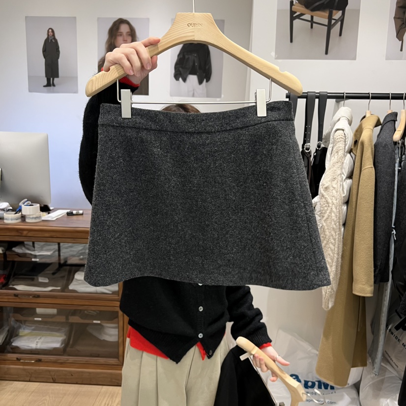 OURIN東大門㊣代購女裝新品推薦熱賣休閑時尚真品職業短裙羊毛OURIN短裙圖色2