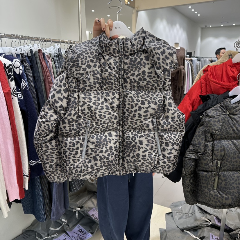 BENE東大門㊣代購女士新品25秋冬職業熱賣時尚推薦短款羽絨服BENE短款羽絨服圖色4