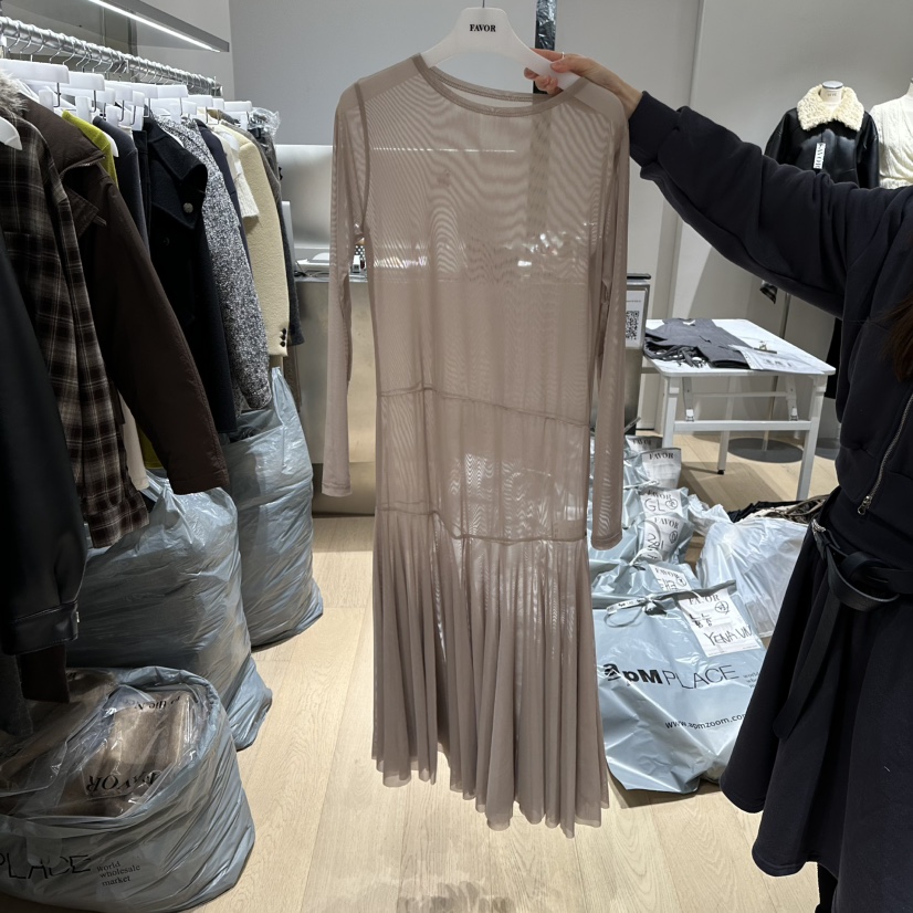 FAVOR-P東大門㊣實拍女裝新品休閑職業真品推薦25秋冬連衣裙FAVOR-P連衣裙圖色1
