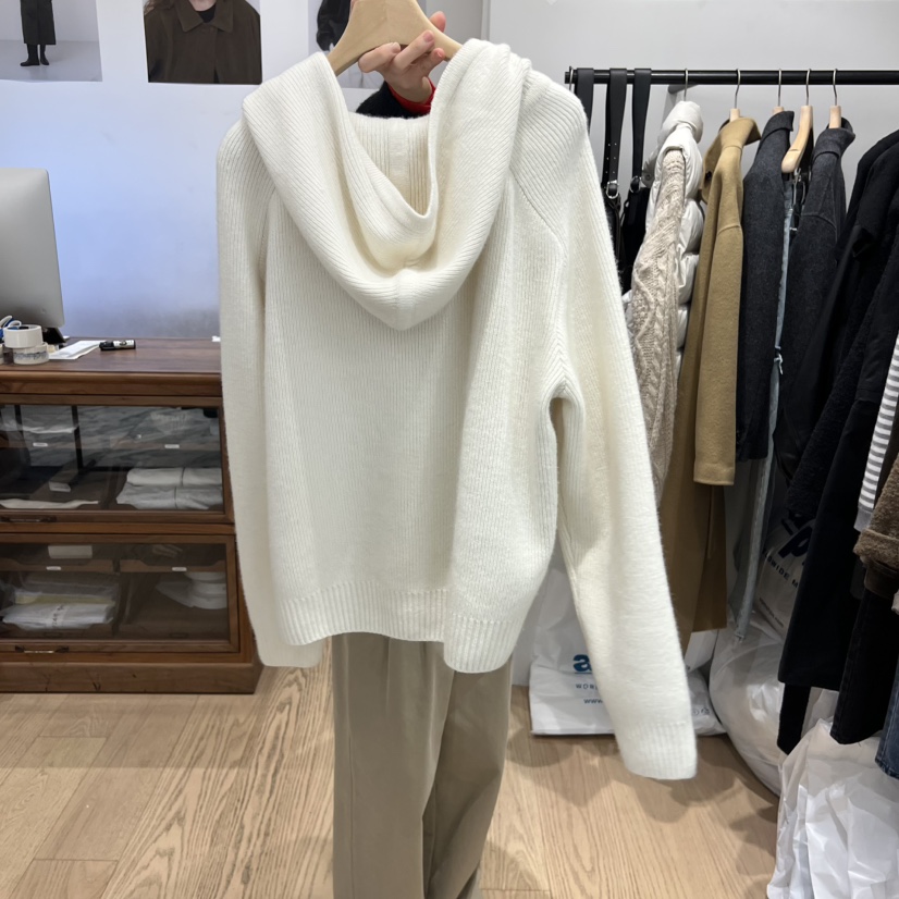 OURIN韓國直郵㊣女士新品25秋冬熱賣職業針織衫羊皮拉鏈兜帽OURIN針織衫
