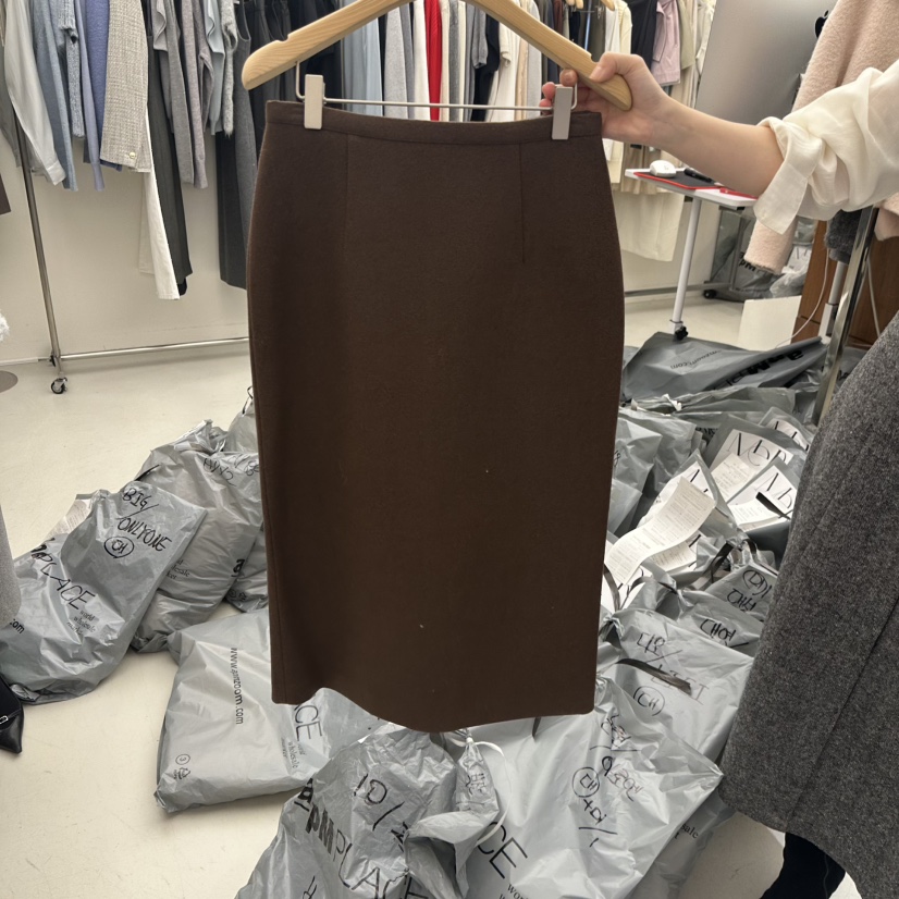 MER東大門㊣直郵女裝新品熱賣職業人氣真品時尚推薦25秋冬長裙MER/ANGELO BIANCO長裙圖色3