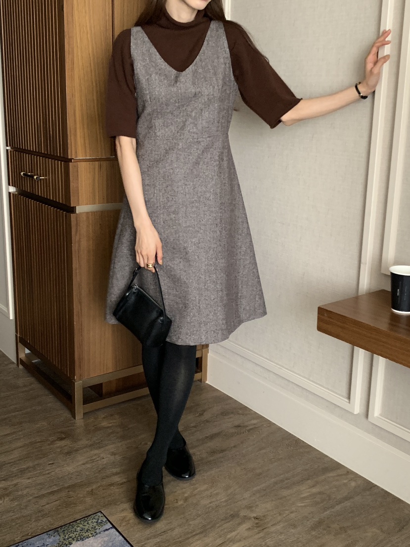 FRILL-T東大門㊣實拍女裝新品熱賣真品連衣裙不含內搭人字紋FRILL-T連衣裙