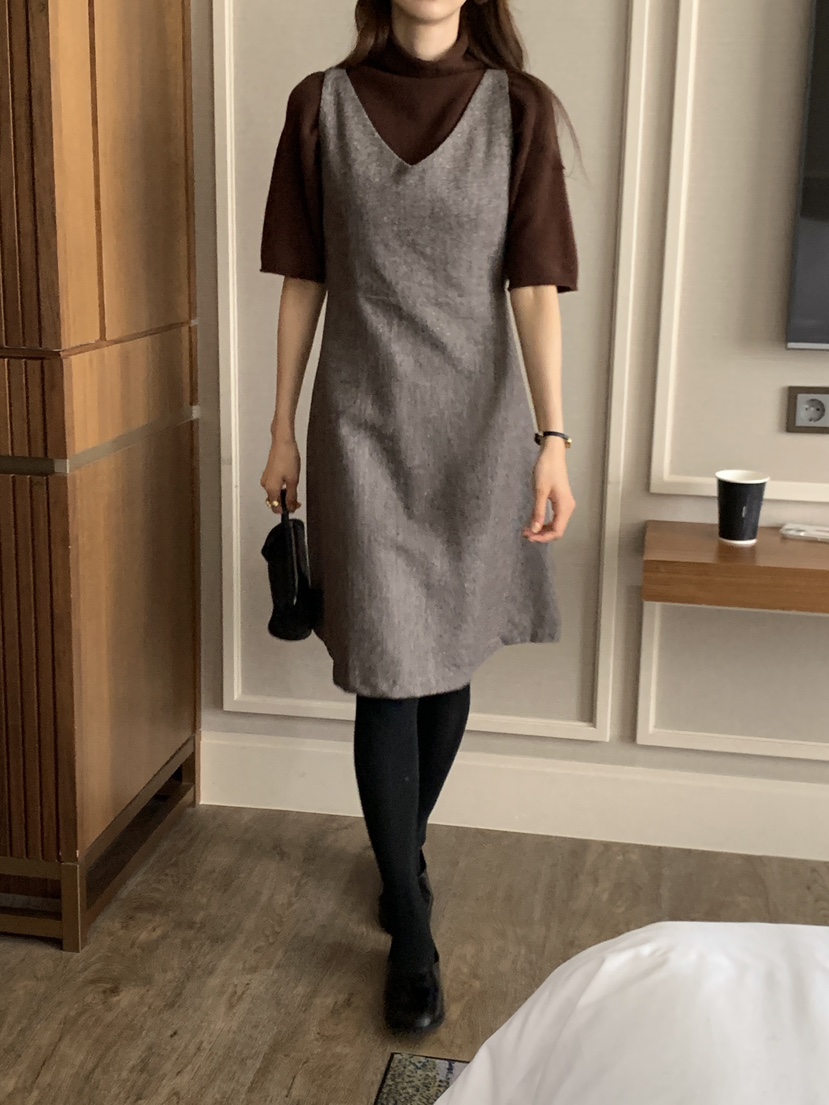 FRILL-T東大門㊣實拍女裝新品熱賣真品連衣裙不含內搭人字紋FRILL-T連衣裙