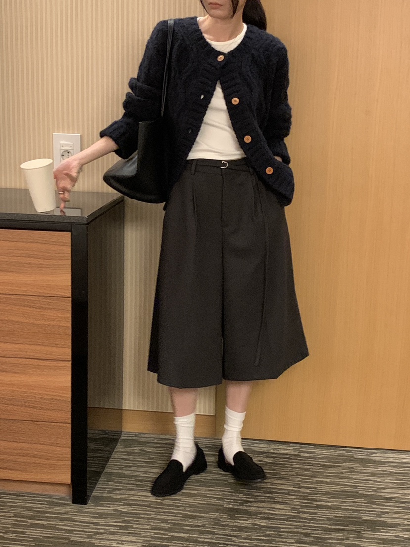 FRILL-T韓國代購㊣女士新款時尚熱賣真品人氣職業短褲含腰帶FRILL-T短褲