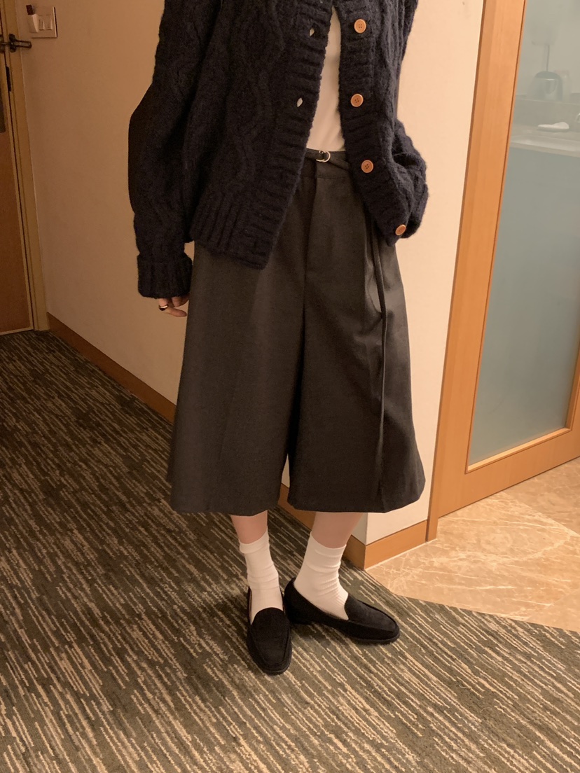 FRILL-T韓國代購㊣女士新款時尚熱賣真品人氣職業短褲含腰帶FRILL-T短褲