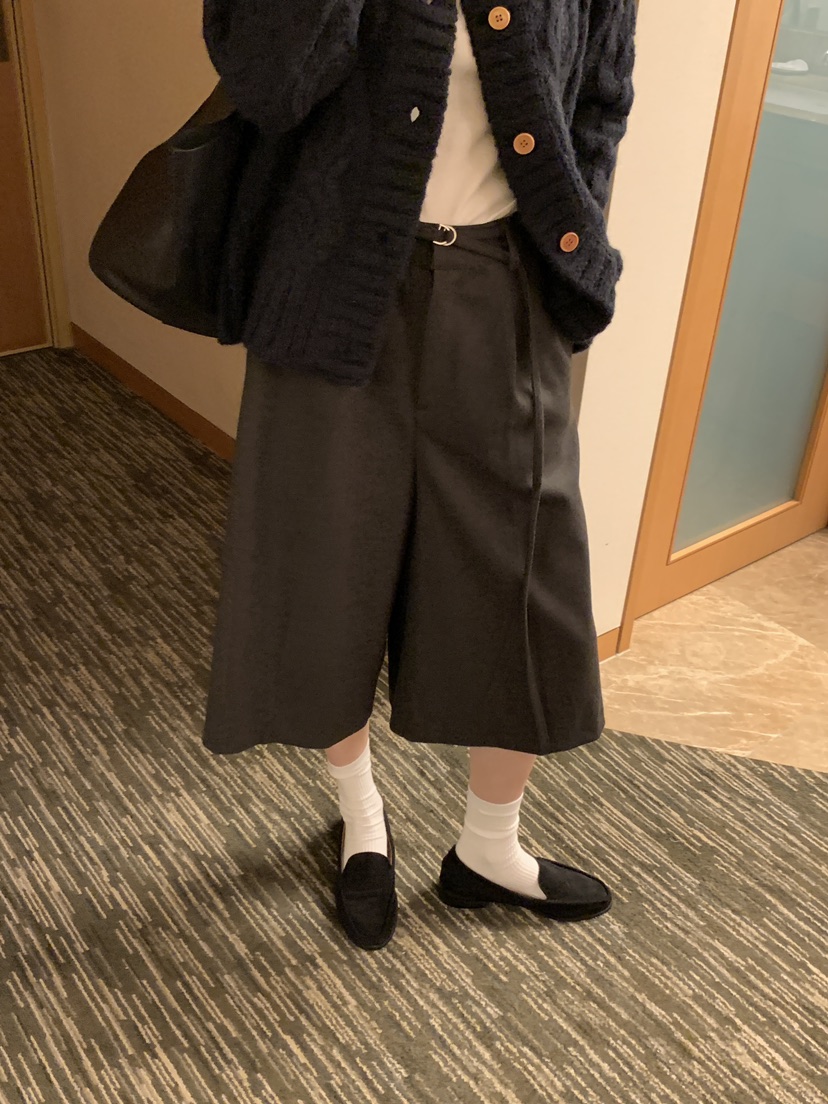 FRILL-T韓國代購㊣女士新款時尚熱賣真品人氣職業短褲含腰帶FRILL-T短褲