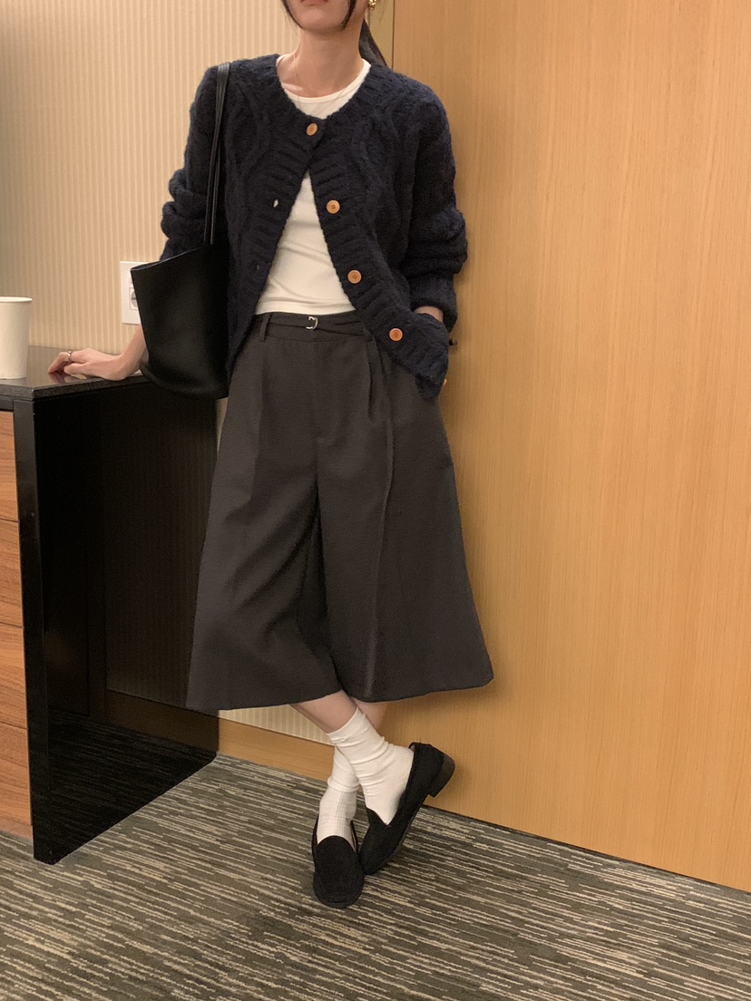 FRILL-T韓國代購㊣女士新款時尚熱賣真品人氣職業短褲含腰帶FRILL-T短褲