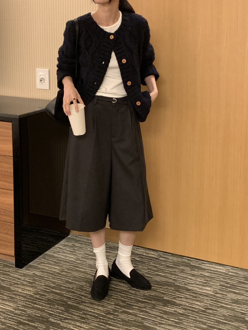FRILL-T韓國代購㊣女士新款時尚熱賣真品人氣職業短褲含腰帶FRILL-T短褲