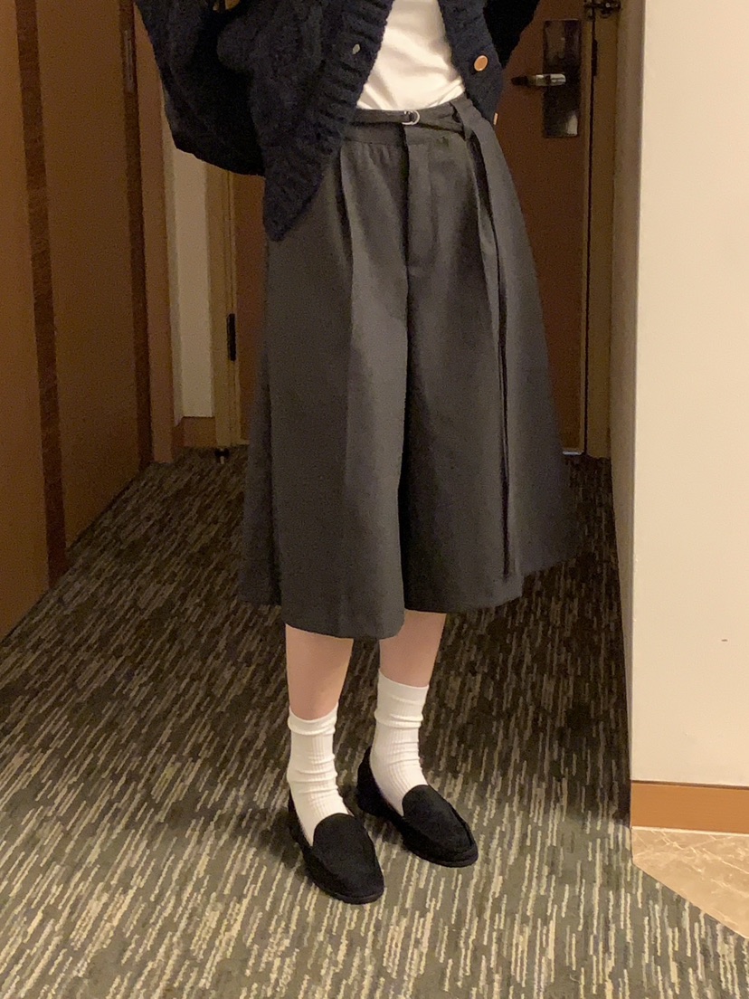 FRILL-T韓國代購㊣女士新款時尚熱賣真品人氣職業短褲含腰帶FRILL-T短褲圖色2