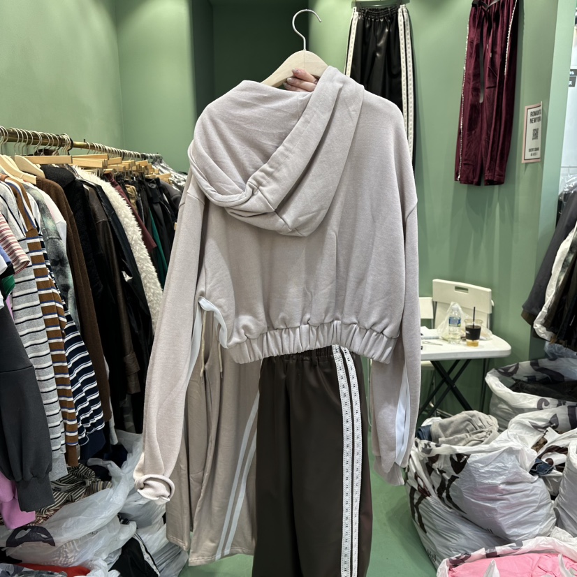 ROMANTIC NEWYORK韓國代購㊣女裝新品休閑25秋冬熱賣真品衛衣ROMANTIC NEWYORK衛衣