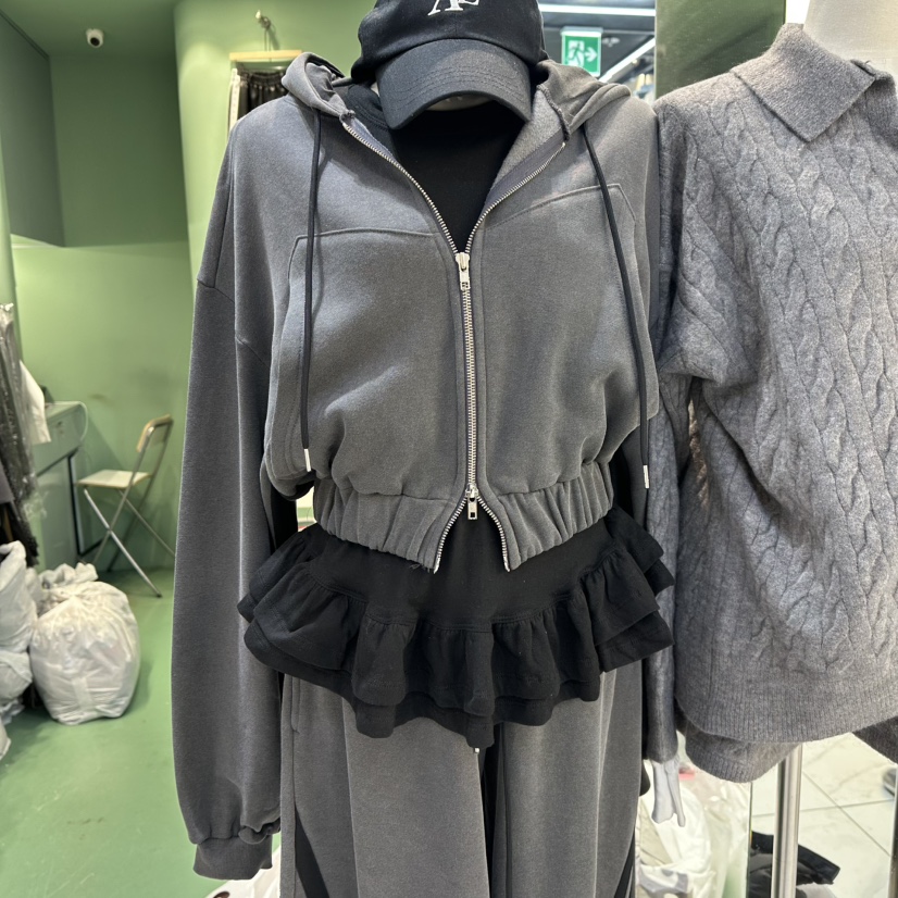 ROMANTIC NEWYORK韓國代購㊣女裝新品休閑25秋冬熱賣真品衛衣ROMANTIC NEWYORK衛衣