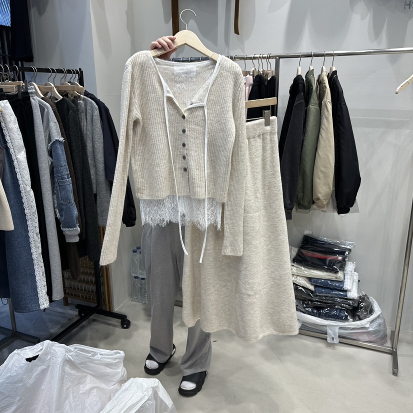HOT PLACE韓國代購㊣女裝新品休閑時尚熱賣人氣真品套裝蕾絲HOT PLACE/DREAM GIRIS套裝圖色3