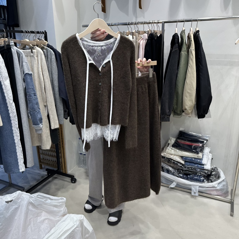 HOT PLACE韓國代購㊣女裝新品休閑時尚熱賣人氣真品套裝蕾絲HOT PLACE/DREAM GIRIS套裝圖色4