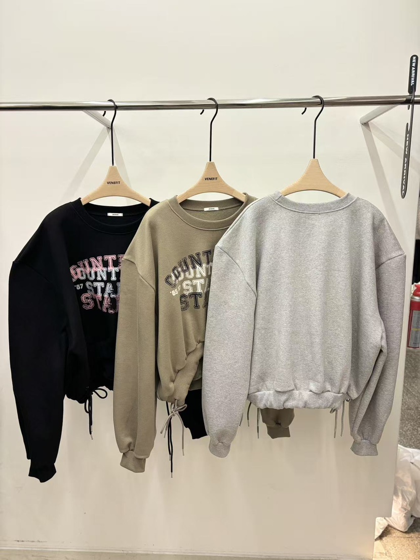 JENNIE韓國直郵㊣女裝新品休閑25秋冬時尚職業推薦熱賣衛衣JENNIE/VENEFIT衛衣