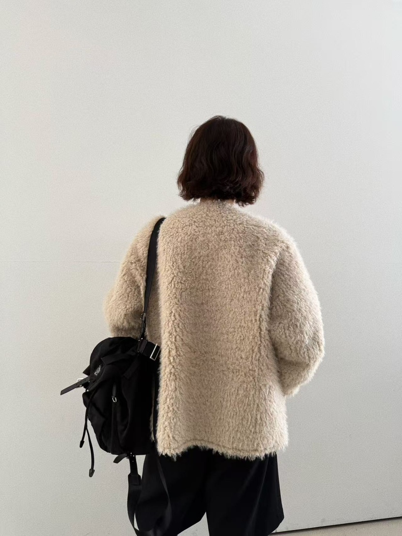 OLI SEOUL東大門㊣代購女士新品休閑熱賣真品推薦時尚夾克OLI SEOUL夾克