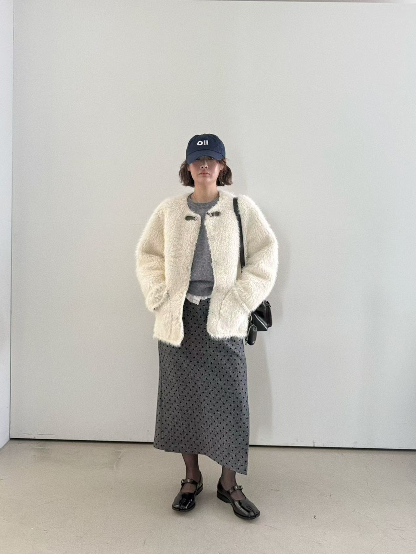 OLI SEOUL東大門㊣代購女士新品休閑熱賣真品推薦時尚夾克OLI SEOUL夾克