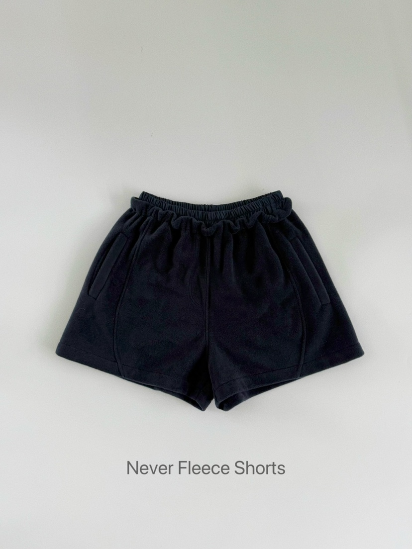 OLI SEOUL東大門㊣實拍女裝新款25秋冬熱賣人氣時尚推薦短褲OLI SEOUL短褲圖色1