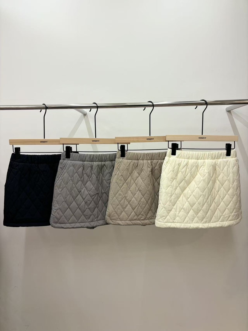 JENNIE韓國直郵㊣女士新品休閑推薦熱賣時尚人氣短裙填充SKJENNIE/VENEFIT短裙圖色1左一色