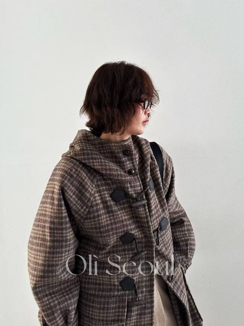 OLI SEOUL東大門㊣實拍女裝新款25秋冬熱賣真品中長款大衣OLI SEOUL中長款大衣