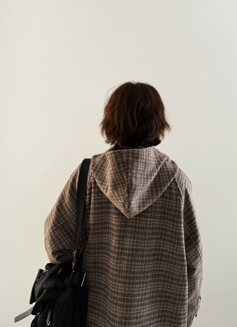 OLI SEOUL東大門㊣實拍女裝新款25秋冬熱賣真品中長款大衣OLI SEOUL中長款大衣