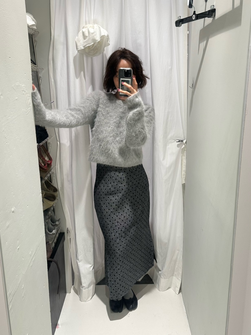 OLI SEOUL韓國代購㊣女士新品熱賣真品職業時尚人氣25秋冬長裙OLI SEOUL長裙