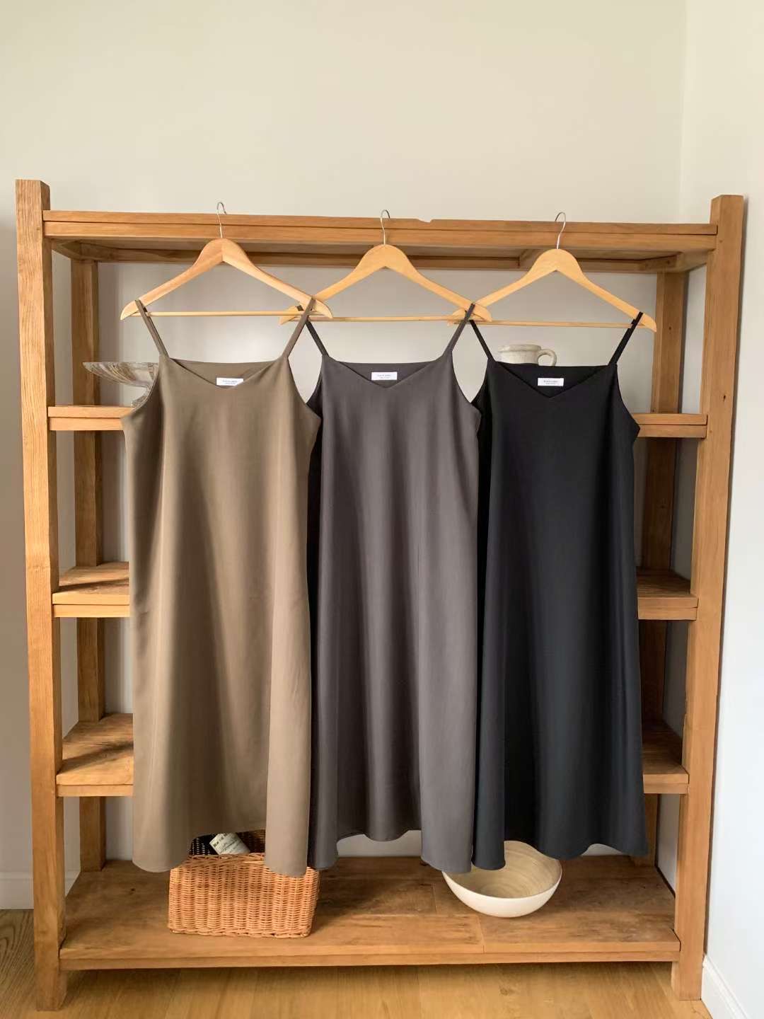 HACKER韓國直郵㊣女裝新品職業人氣休閑熱賣連衣裙不含內搭HACKER連衣裙圖色2左二色