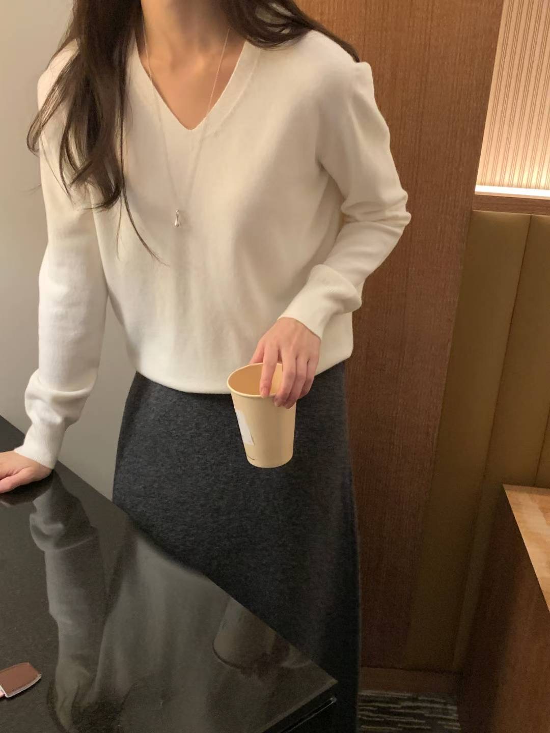 HACKER韓國代購㊣女裝新品人氣推薦真品時尚針織衫工裝褲V領HACKER針織衫圖色1