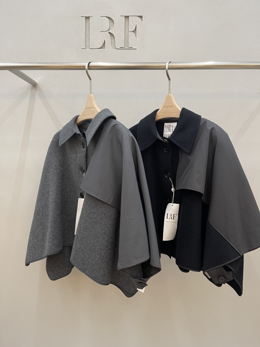 PLUS HONG-P東大門㊣實拍女裝新款推薦時尚短款大衣斗篷羊毛LORA FAMILY/PLUS HONG短款大衣