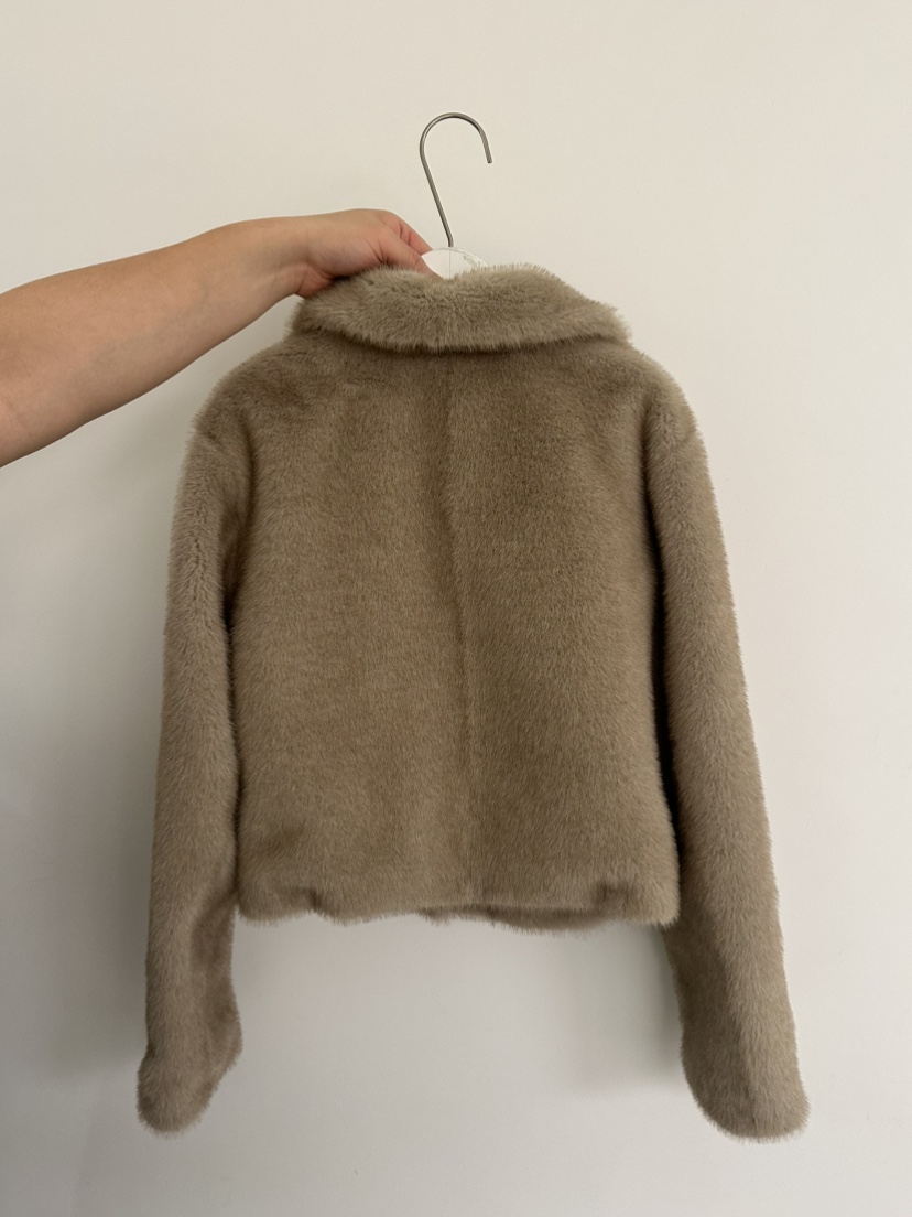 JEONG GAM STUDIOS東大門㊣實拍女士新款人氣短款大衣貂皮JEONG GAM短款大衣