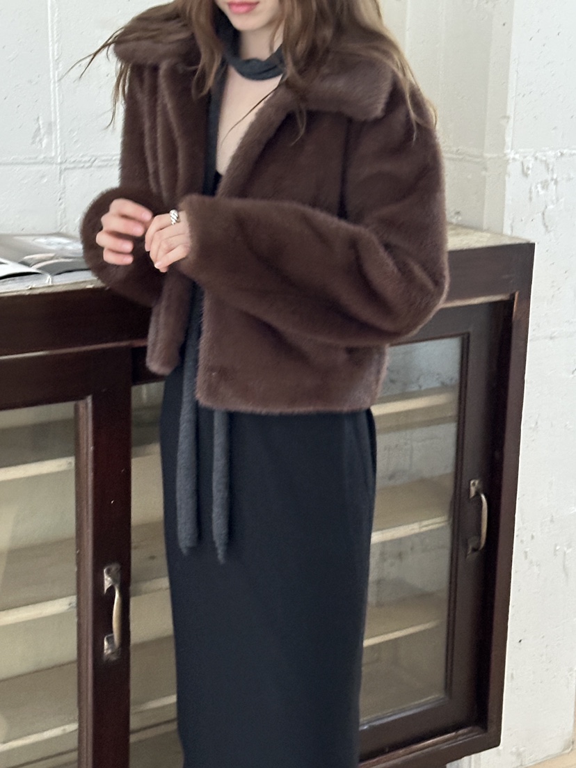 JEONG GAM STUDIOS東大門㊣實拍女士新款人氣短款大衣貂皮JEONG GAM短款大衣