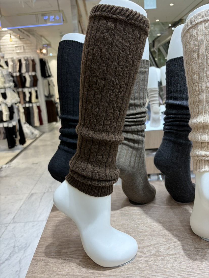 MU:TI東大門㊣實拍女裝新品真品職業25秋冬時尚休閑推薦襪子MU:TI襪子圖色3