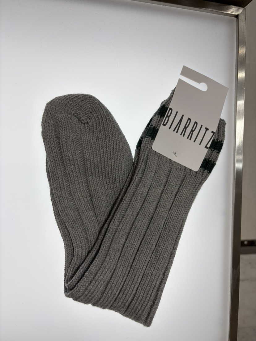 MU:TI韓國直郵㊣女裝新品時尚休閑熱賣真品職業25秋冬人氣襪子MU:TI襪子圖色6