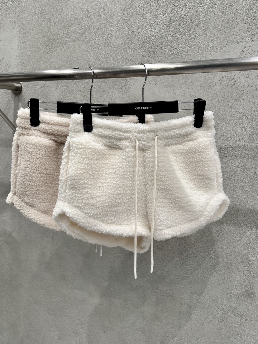 CELEBRITY-A東大門㊣實拍女士新品職業時尚25秋冬真品短褲CELEBRITY-A短褲