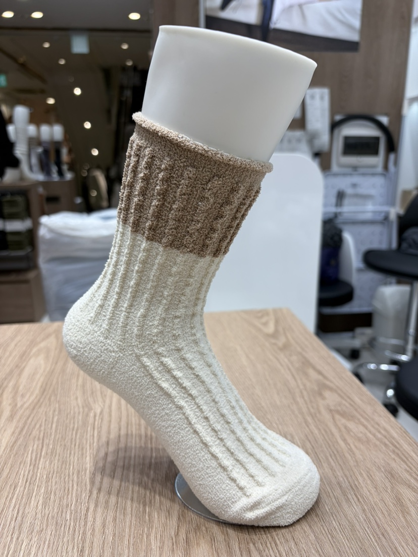 MU:TI東大門㊣實拍女裝新品時尚熱賣人氣真品推薦職業25秋冬襪子MU:TI襪子圖色3