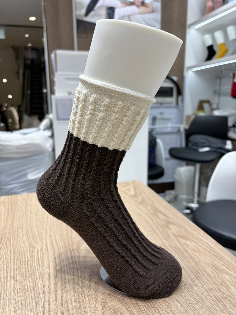 MU:TI東大門㊣實拍女裝新品時尚熱賣人氣真品推薦職業25秋冬襪子MU:TI襪子圖色4