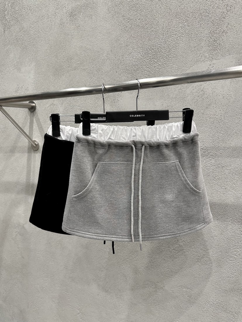 CELEBRITY-A韓國代購㊣女士新品25秋冬時尚休閑熱賣職業裙褲CELEBRITY-A裙褲