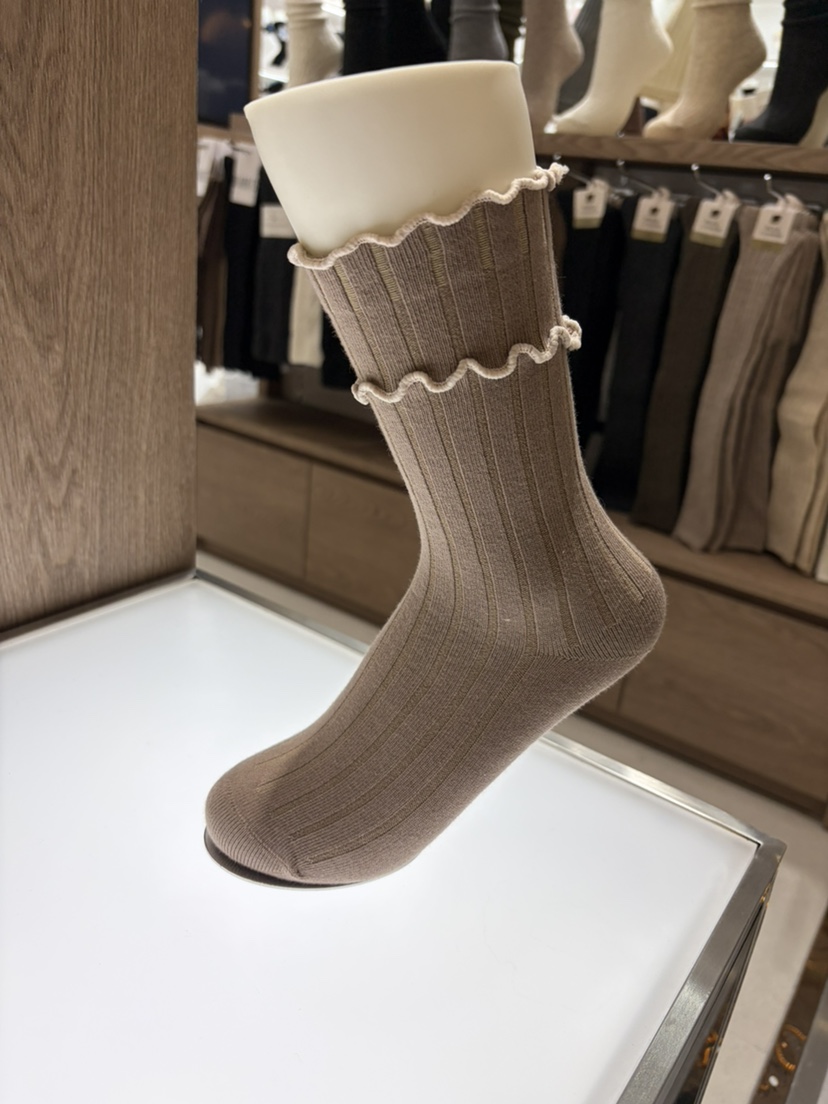 MU:TI東大門㊣直郵女裝新款真品25秋冬時尚推薦職業熱賣襪子MU:TI襪子圖色2