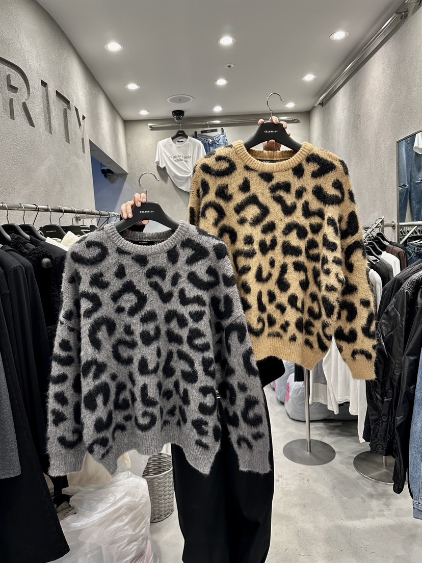 CELEBRITY-A東大門㊣實拍女士新款真品熱賣時尚25秋冬毛衣CELEBRITY-A毛衣