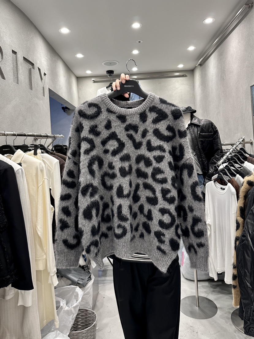 CELEBRITY-A東大門㊣實拍女士新款真品熱賣時尚25秋冬毛衣CELEBRITY-A毛衣