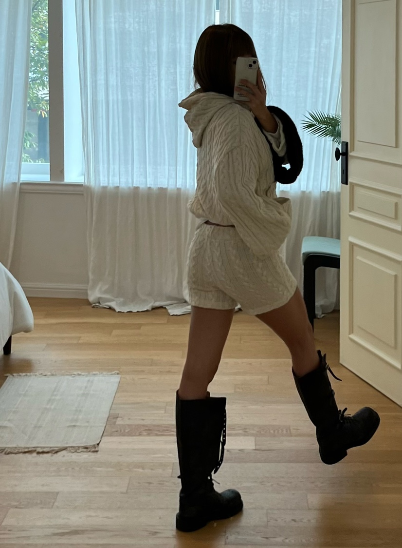 LOVE PULL東大門㊣實拍女裝新品休閑時尚推薦真品熱賣套裝LOVE PULL套裝